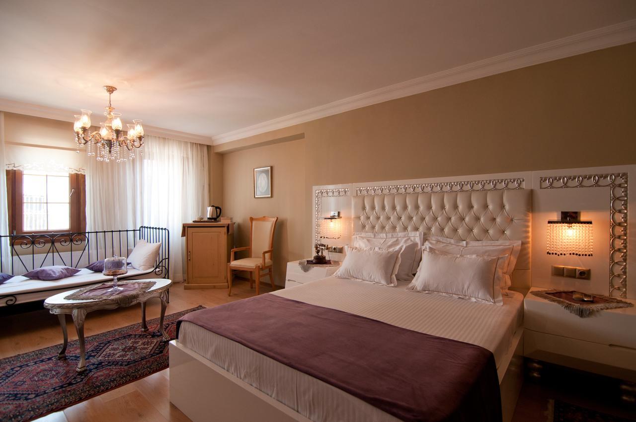 Blue Tuana Suite Istanbul Exterior photo